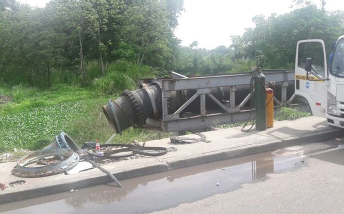 Siguen sin agua en Cristóbal  de Colón 