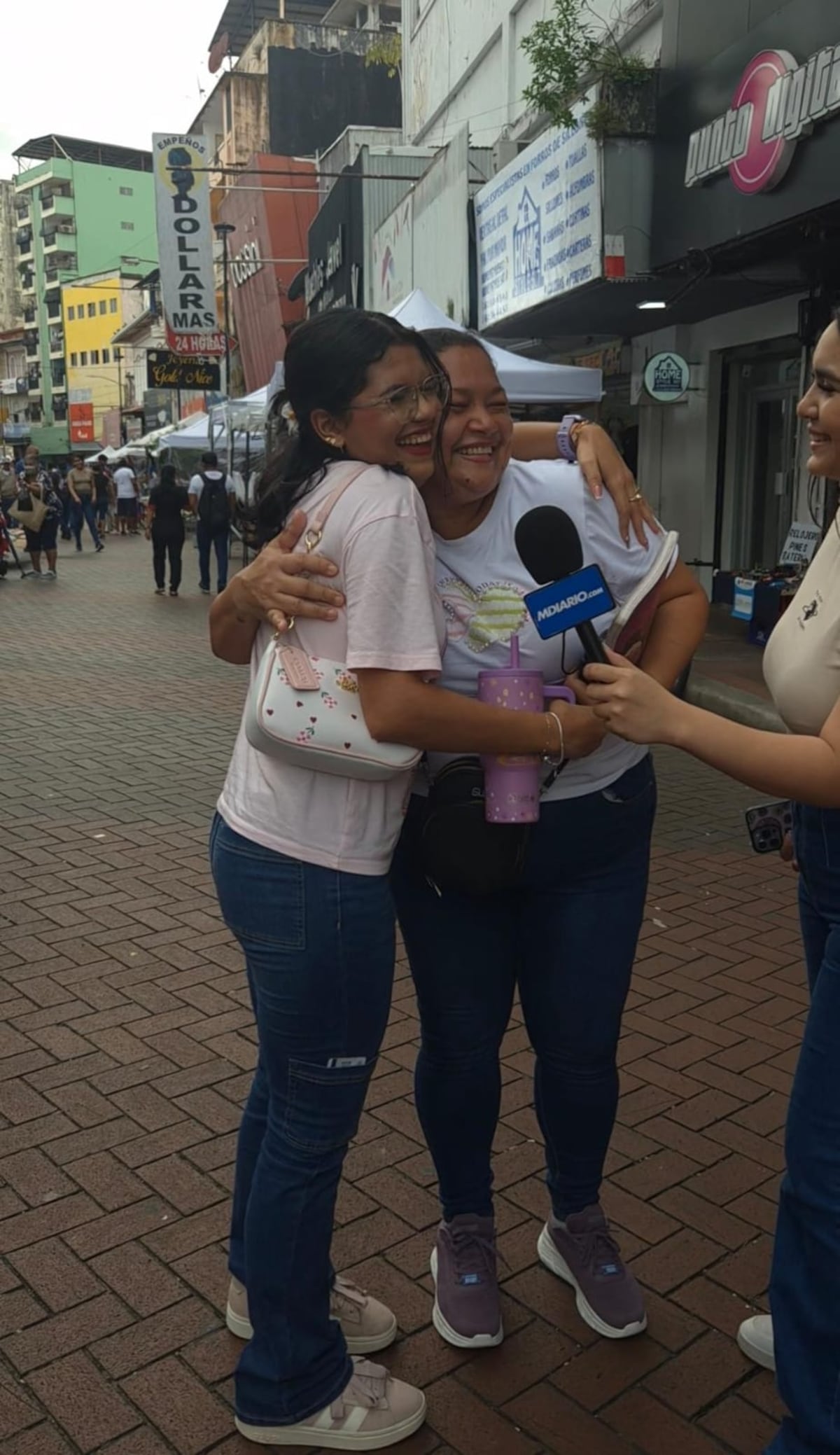 ‘Un abrazo basta’: Historias reales que recuerdan lo que una madre necesita