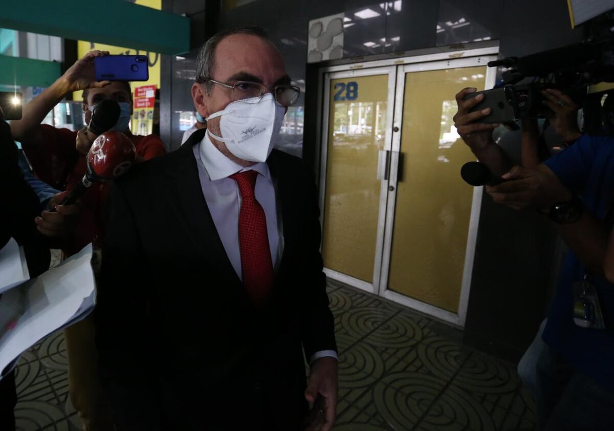 País por cárcel para Rolando López por el caso de tráfico de armas. Video