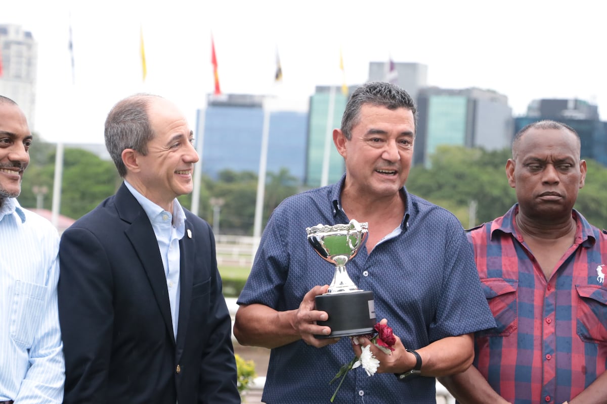 ¡Imparable! Senescal galopa hacia la gloria y conquista el Clásico Día del Trabajador