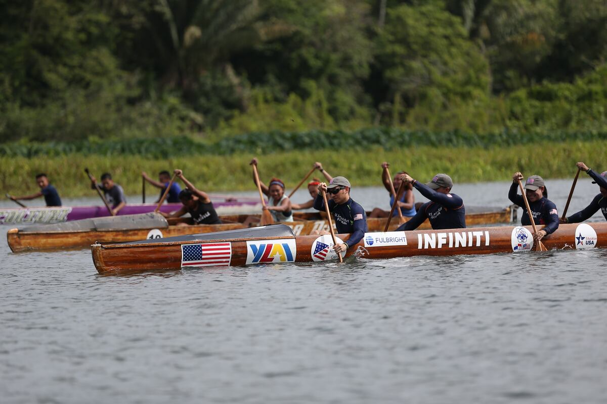 Reman para unir los lazos de amistad. Video