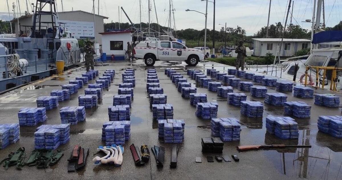 Se incautan de 2 mil 6 paquetes de droga cerca de Río Sidra, Guna Yala