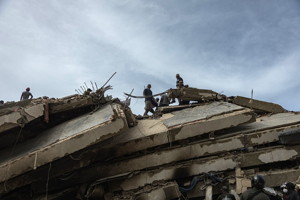 Refugios improvisados revelan el drama del terremoto en Venezuela