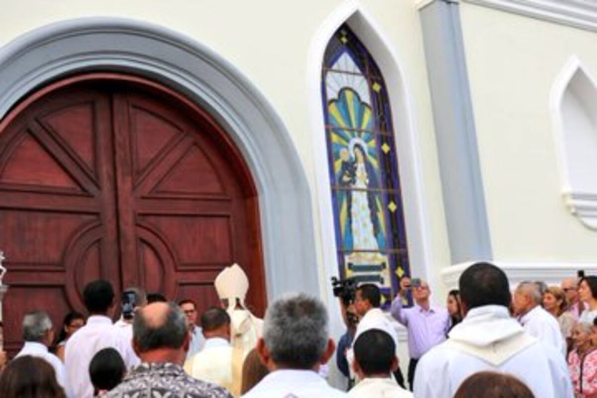 Consagran la nueva Iglesia San Isidro Labrador en Capira
