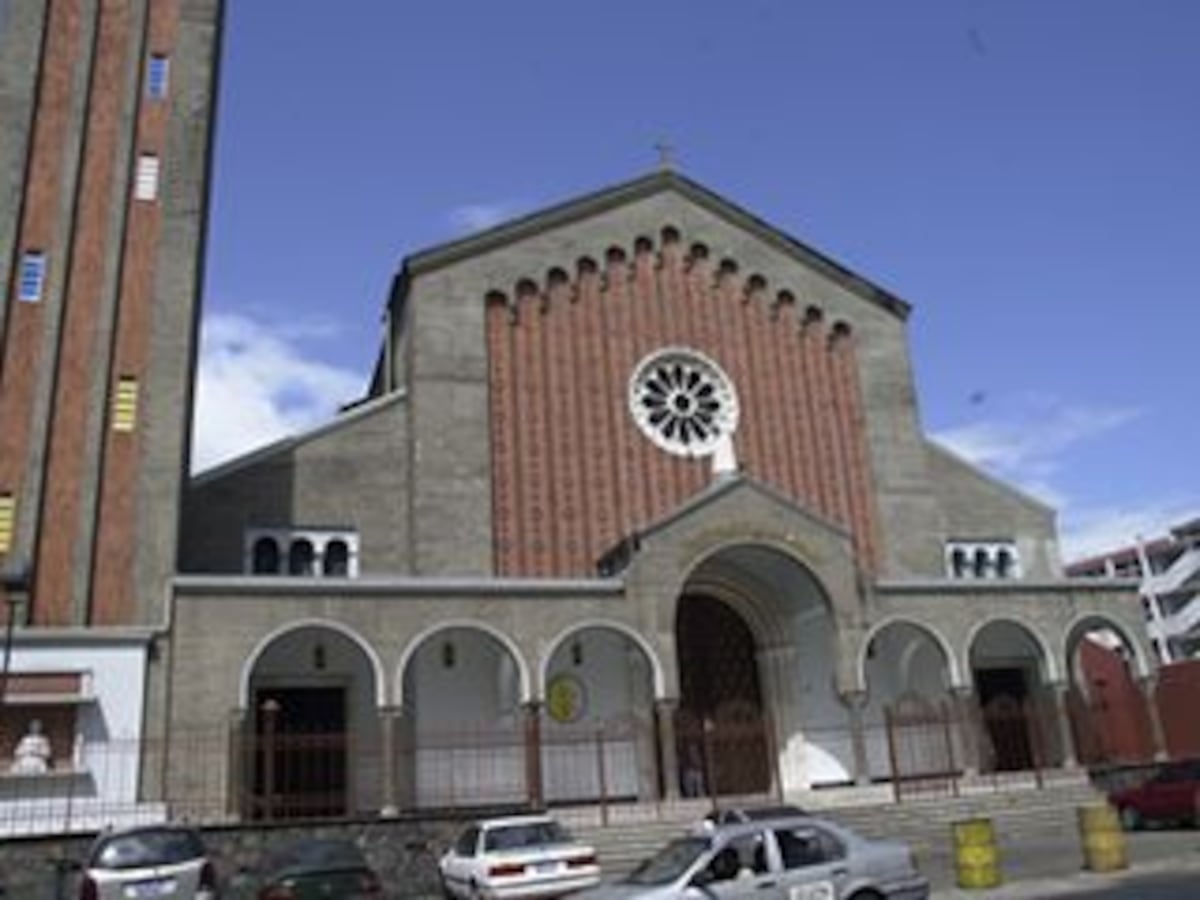 Delincuentes se llevan las ofrendas de la Basílica Don Bosco