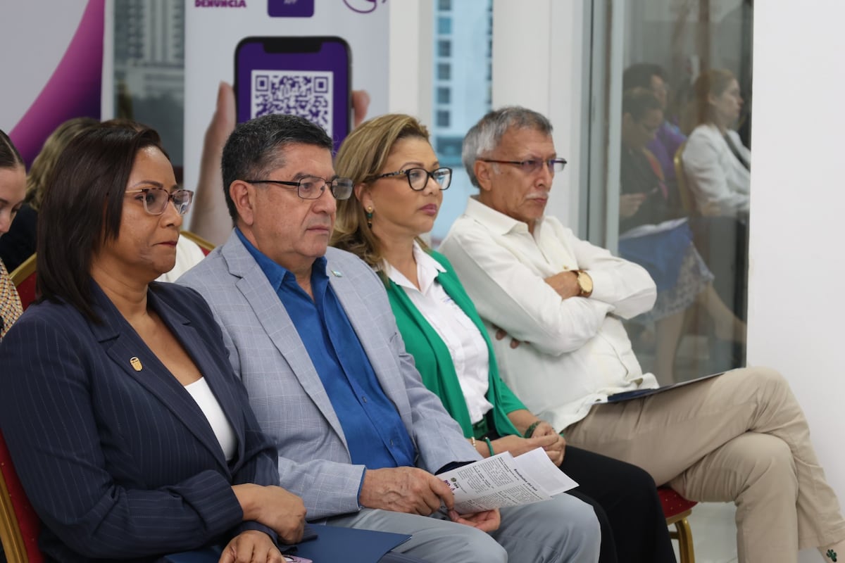 Conversatorio une fuerzas para respaldar a mujeres migrantes en Panamá