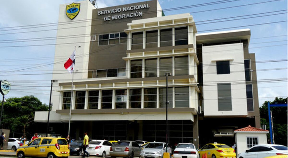 Extienden permisos de residencia a extranjeros hasta enero de 2021