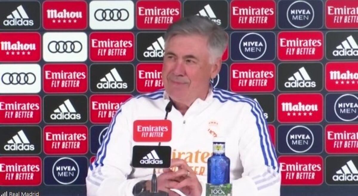 Carlo Ancelotti coquetea con Mbappe y Haaland