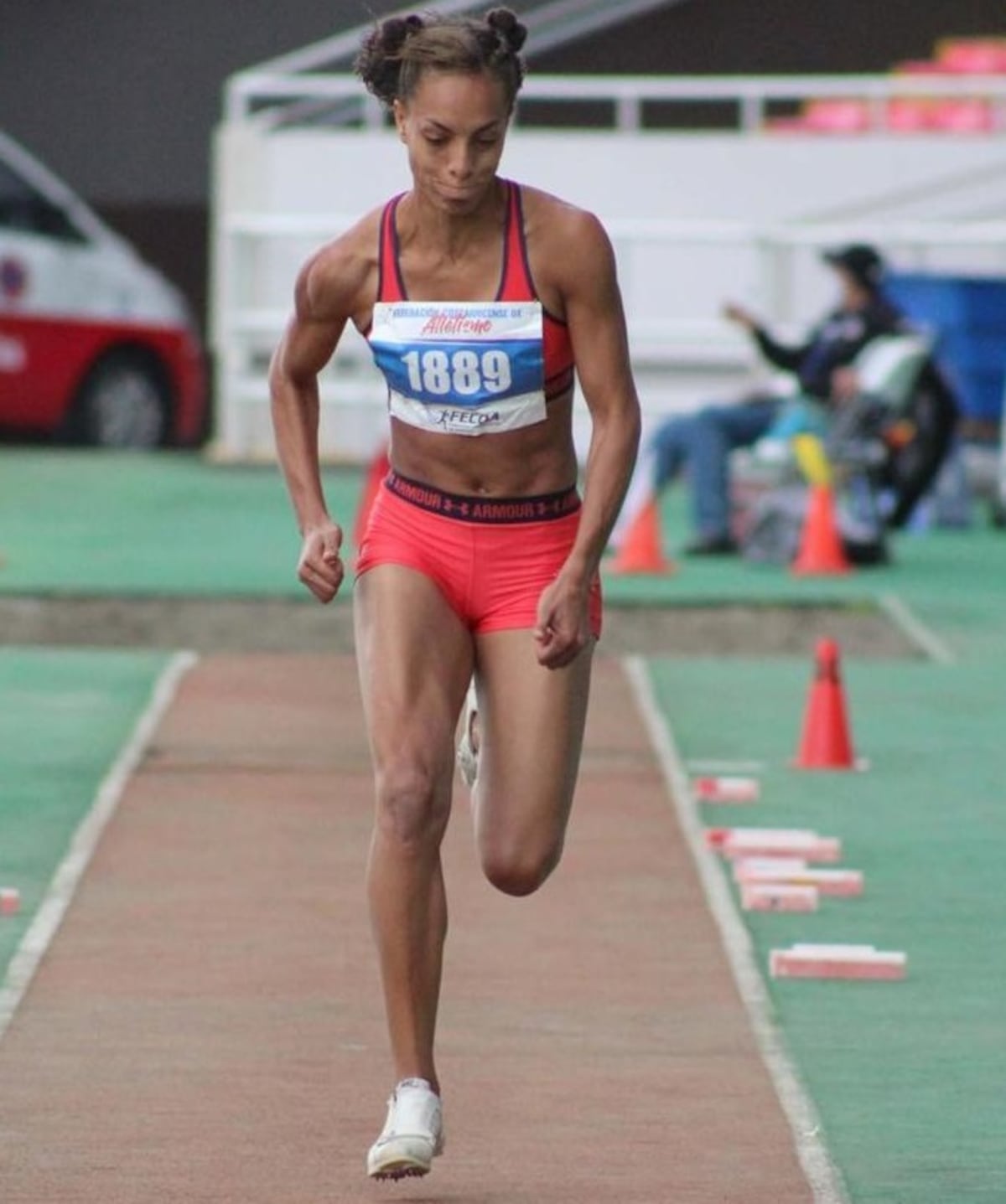 Nathalee Aranda cuenta cómo se bañó de oro en Costa Rica, pese a que no la querían dejar competir