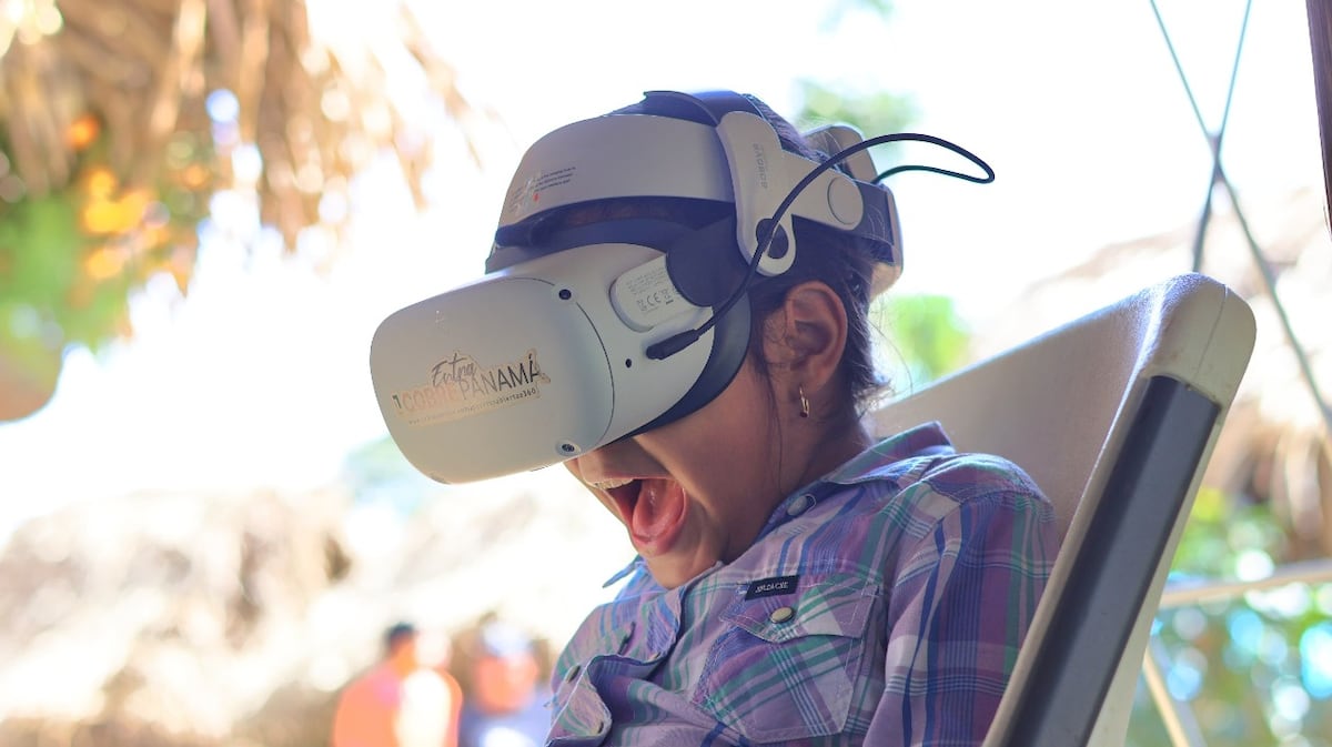 Cobre Conecta fomenta el diálogo abierto con las comunidades durante su participación en la Feria de la Naranja