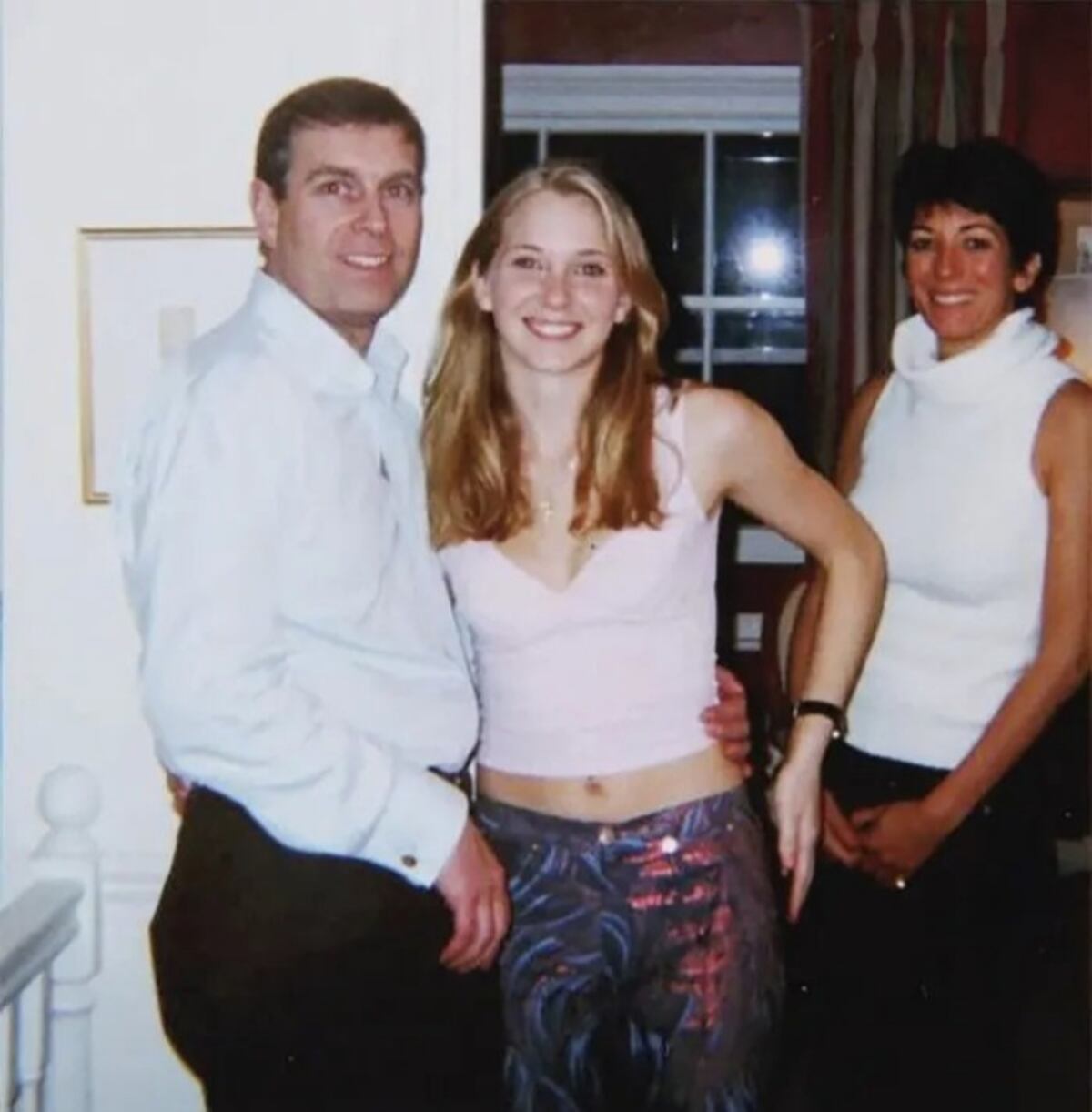 ¡Bomba informativa! Bill Clinton y el príncipe Andrés de Reino Unido en el ojo del huracán por vínculos con el escándalo Epstein