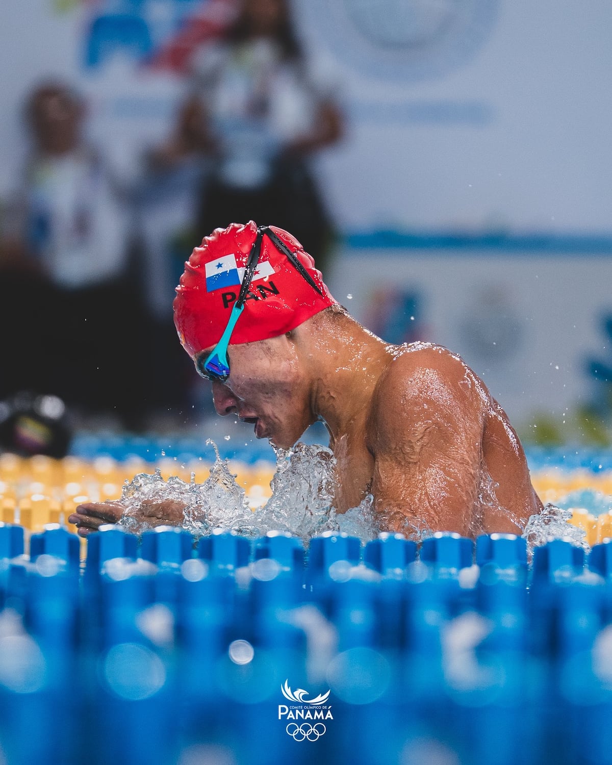 Panamá sube con fuerza gracias al oro de Simmons en boxeo
