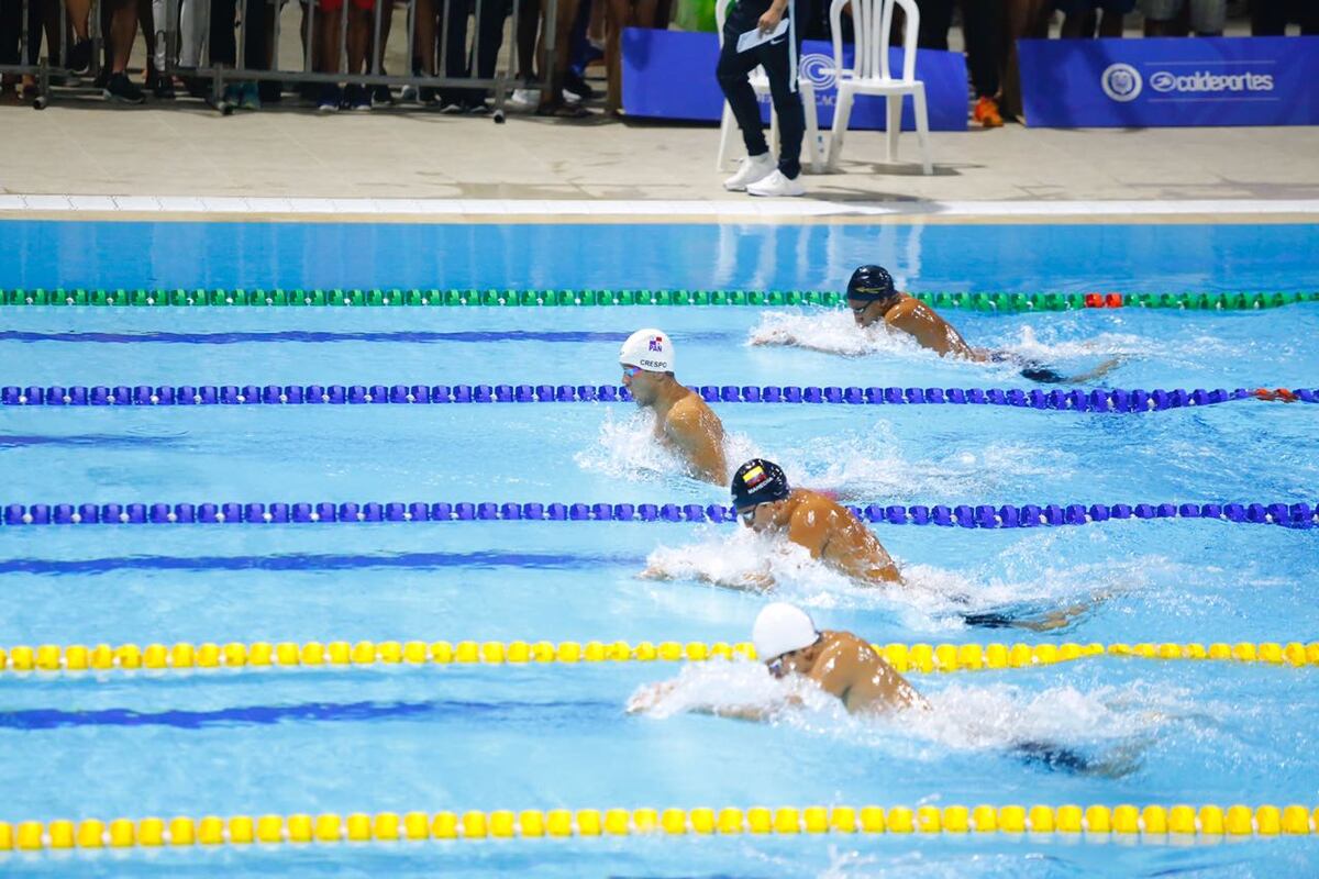 El nadador panameño Edgar Crespo llegó de sexto en final de los 100 metros pecho