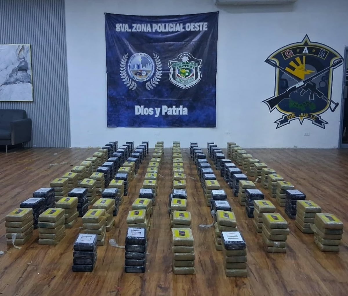Tiroteo cerca del Mercado de Mariscos termina con droga decomisada en El Chorrillo