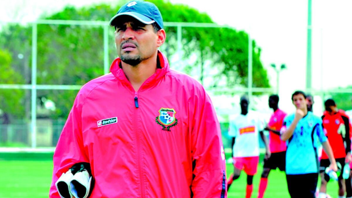 Veragüense Donaldo González se unirá al cuerpo técnico de Thomas Christiansen