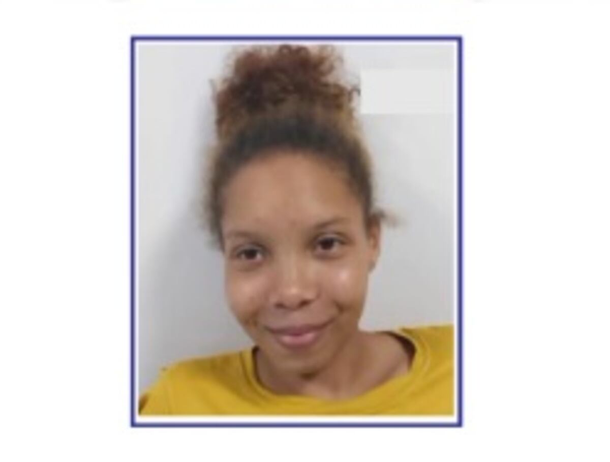 Desaparece una adolescente. Familia desesperada