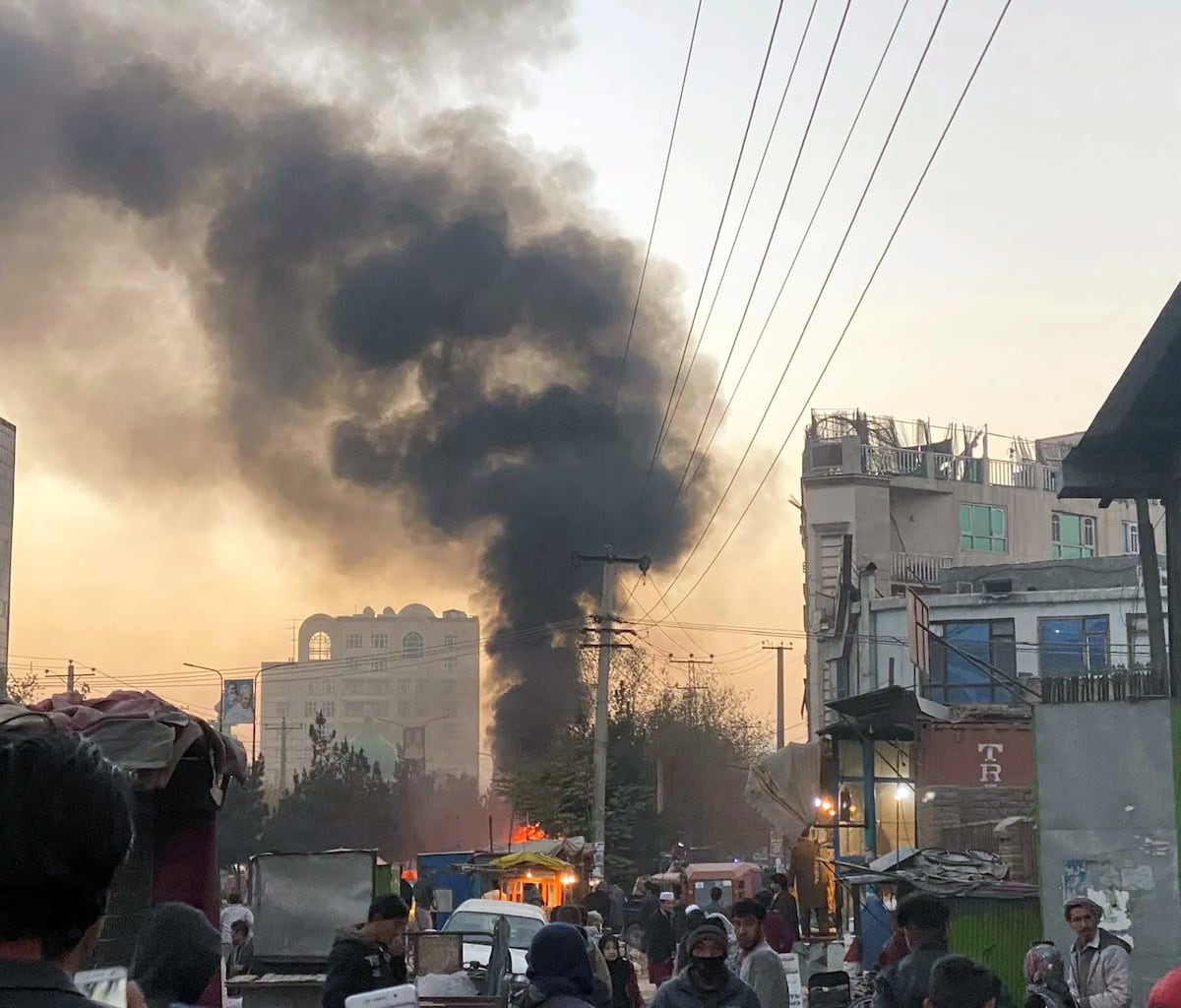 Se prende el rancho: Bombardeos de Pakistán en Kabul desatan crisis regional