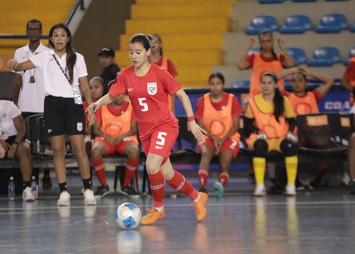 Conoce a las 14 guerreras que defenderán a Panamá en el Mundial de Futsal femenino