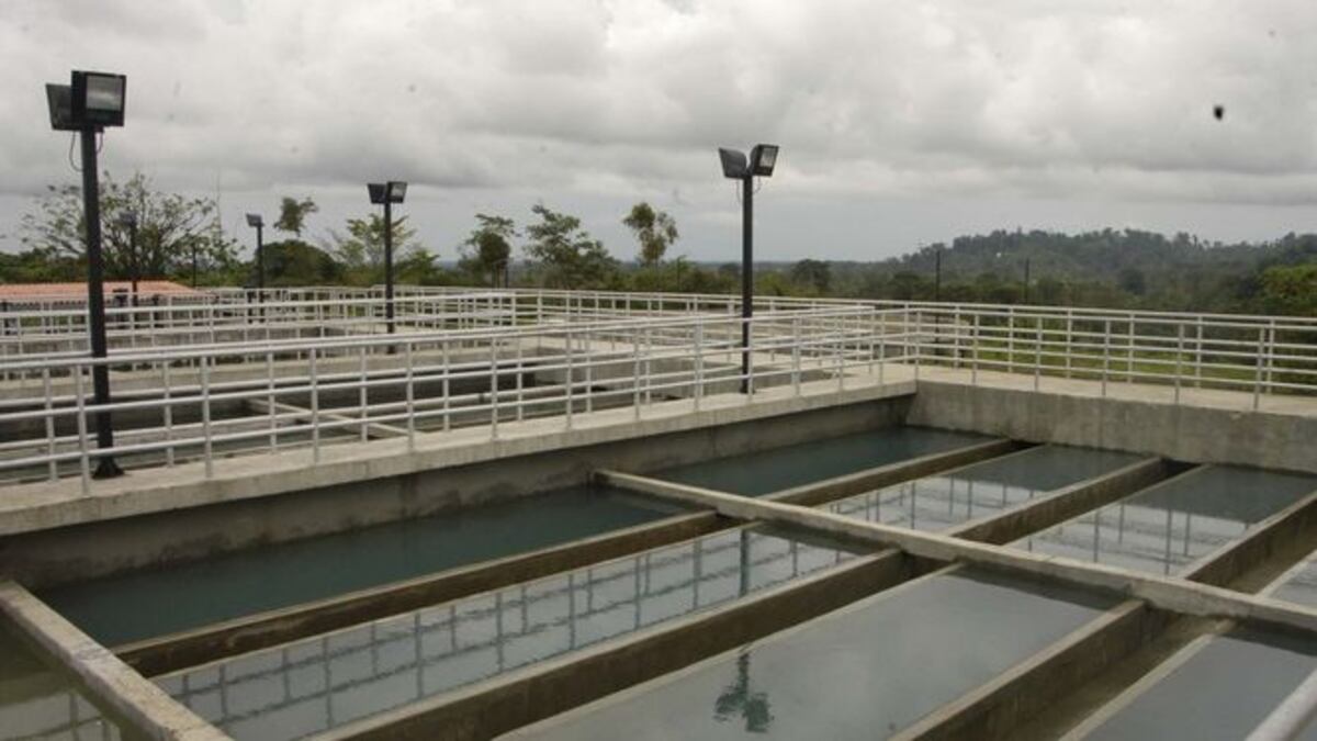 ¿Cómo avanzan las obras y proyectos del Idaan para mejorar el servicio?