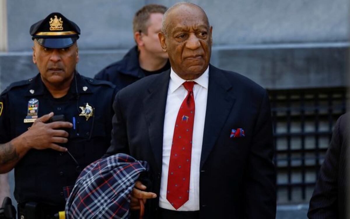 Arresto domiciliario provisional para Bill Cosby con grillete electrónico