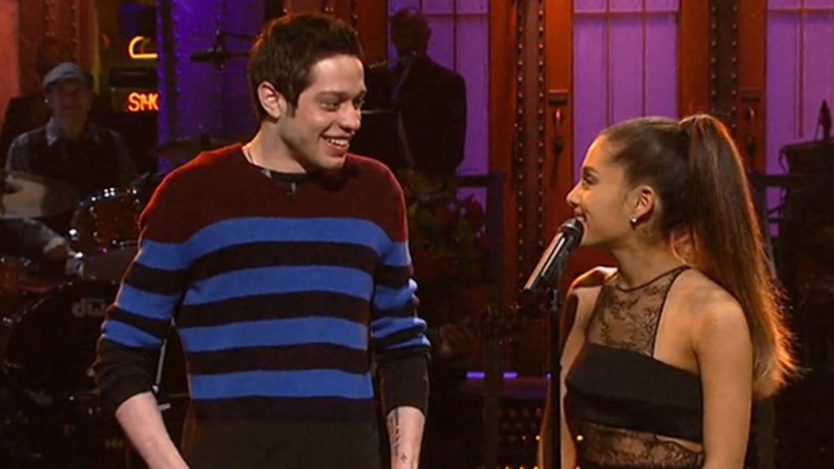 Después de haberse comprometido Ariana Grande ya se arrepiente de su decisión