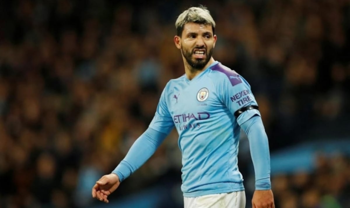 El PSG habría ofrecido un dineral al ‘Kun’ Agüero para ganarle la puja al Barcelona y a los otros gigantes