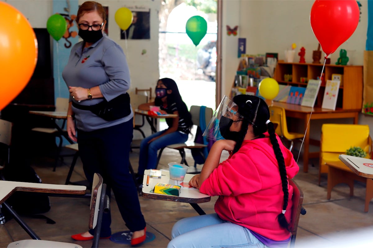 Puerto Rico retoma las clases presenciales con las nuevas medidas anti-covid