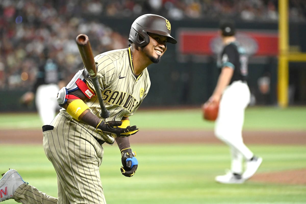 Luis Arráez va en búsqueda de un récord histórico en la MLB