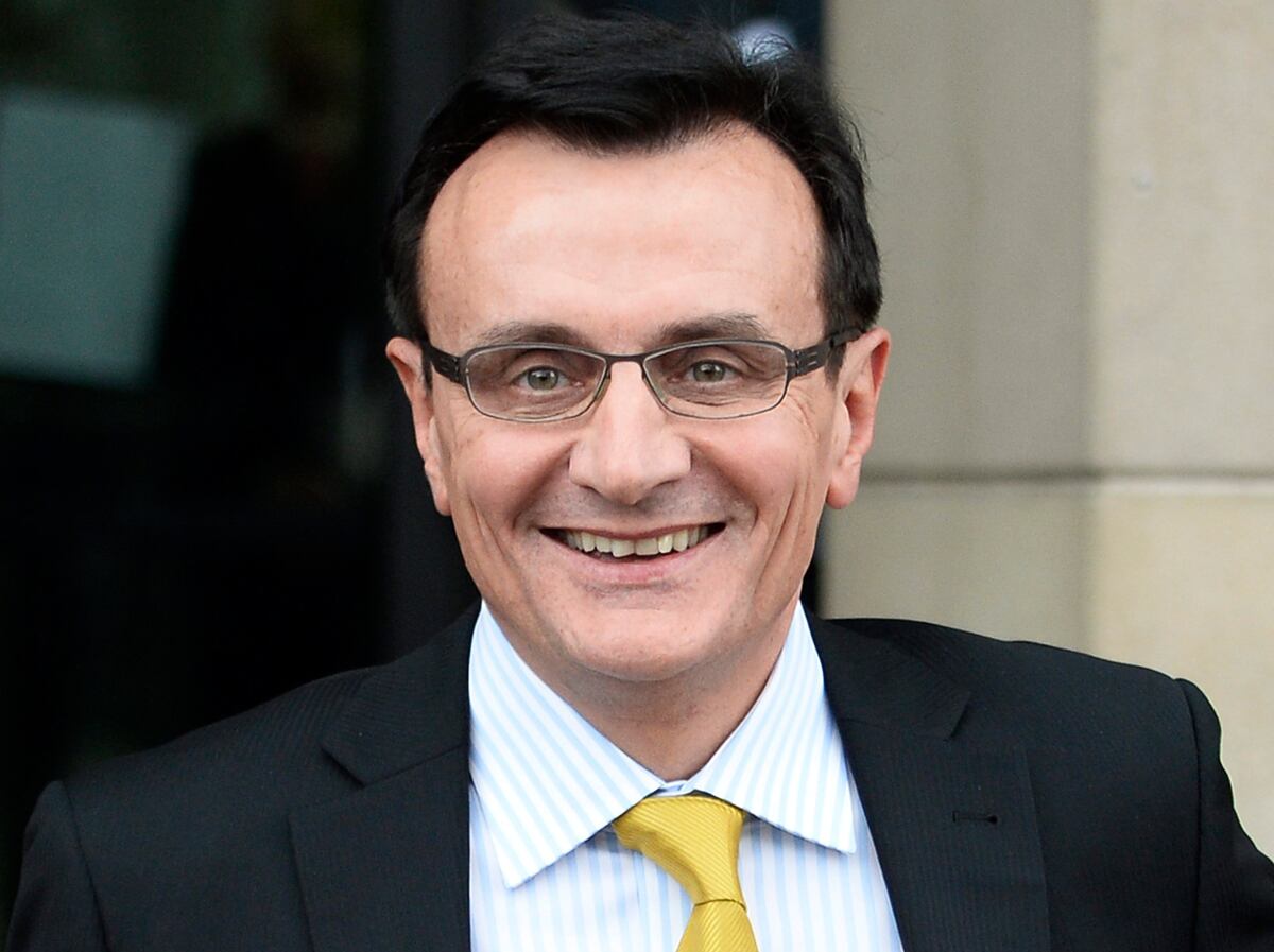 Oxford y Astrazeneca están listos. Una vacuna eficiente, más barata y menos complicada de conservar