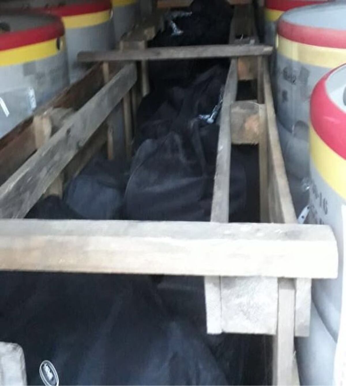 ¡Que pocotón! Descubren una tonelada de presunta droga