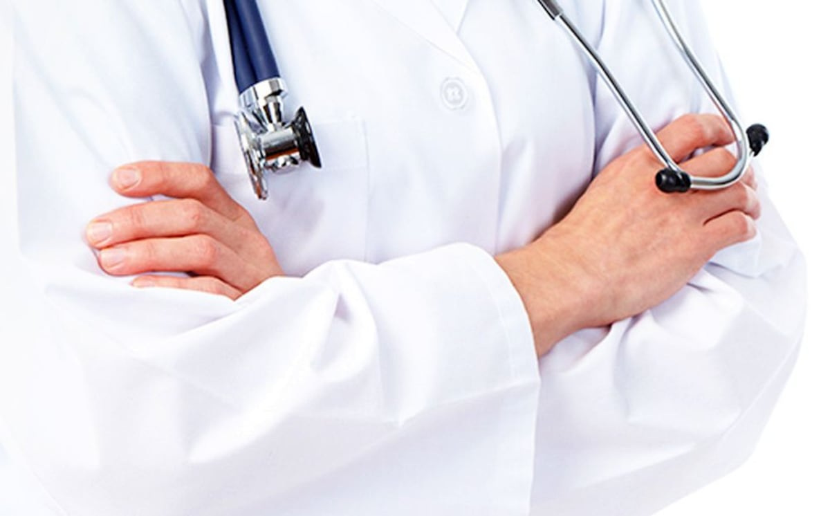 ¡OTRA MÁS! Doctora venezolana medicaba a lo 'loco' en Panamá