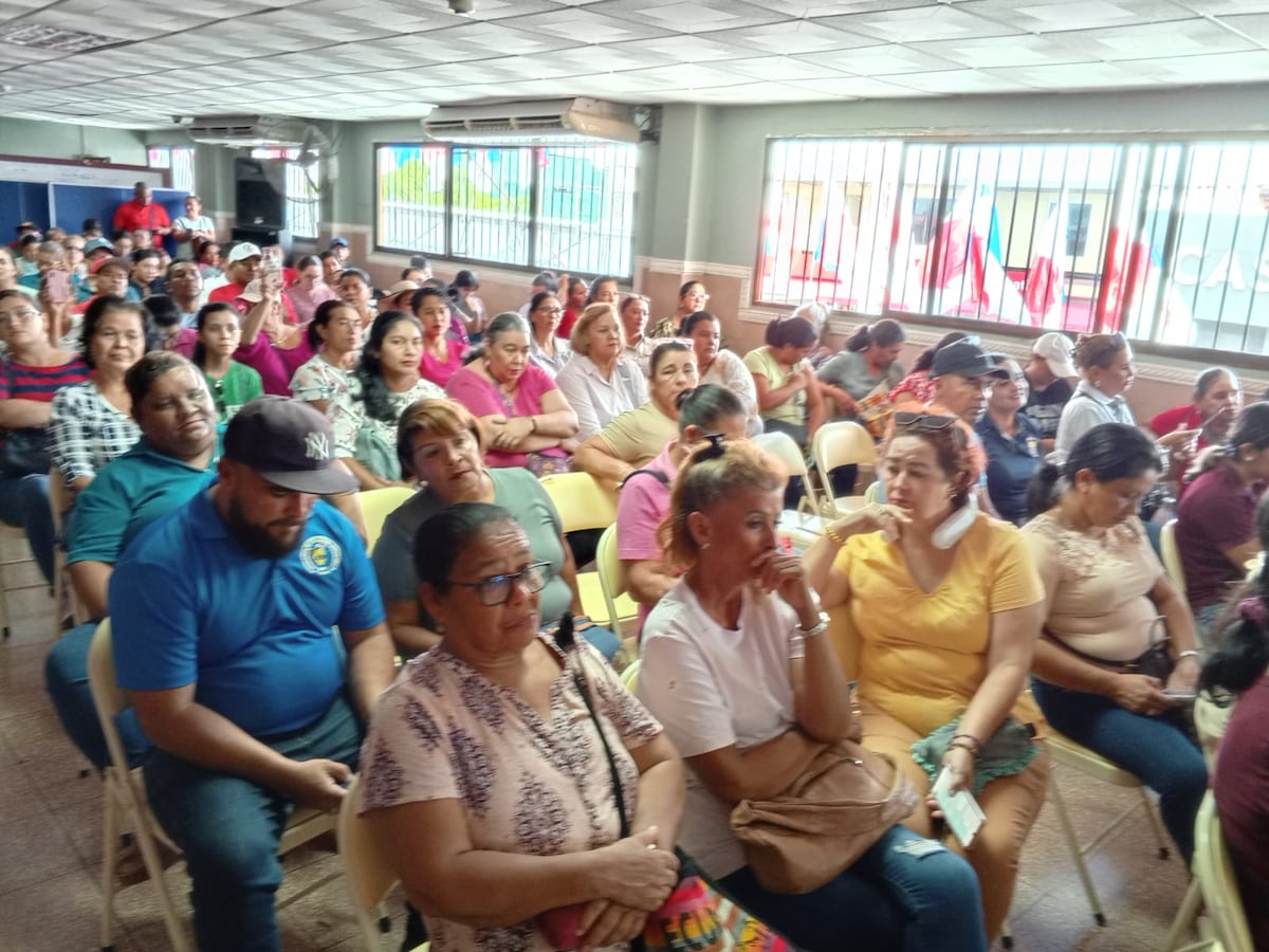 Docentes veragüenses en pie de lucha 