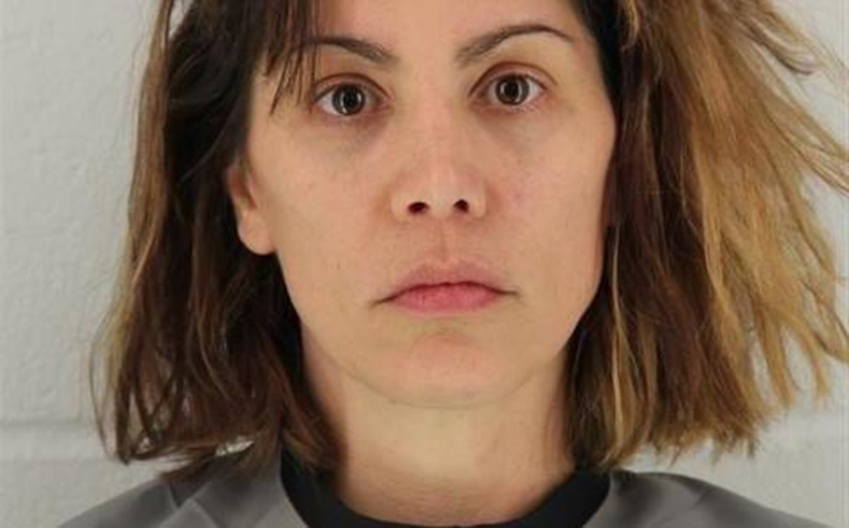 Actriz de “Capitán América” detenida por apuñalar a su madre