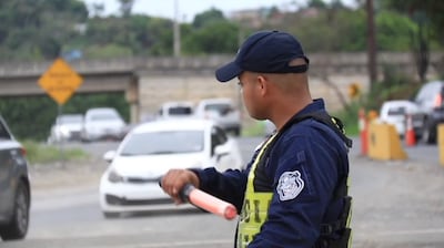 Más de 33 mil autos toman carretera rumbo al interior