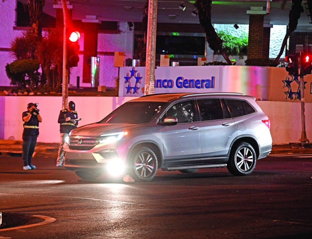 Buscan a sicarios. Videos de escena del crimen de la 12 de Octubre serán vitales