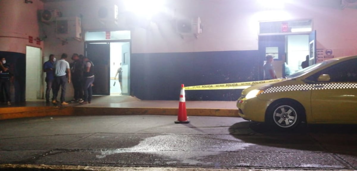 Dos taxistas en Colón sufren atentados a punta de bala, uno resultó herido en la cintura