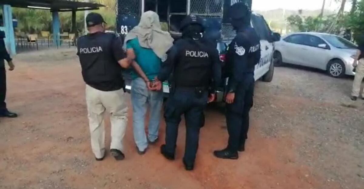 Nueve personas aprehendidas durante operativos en Colón