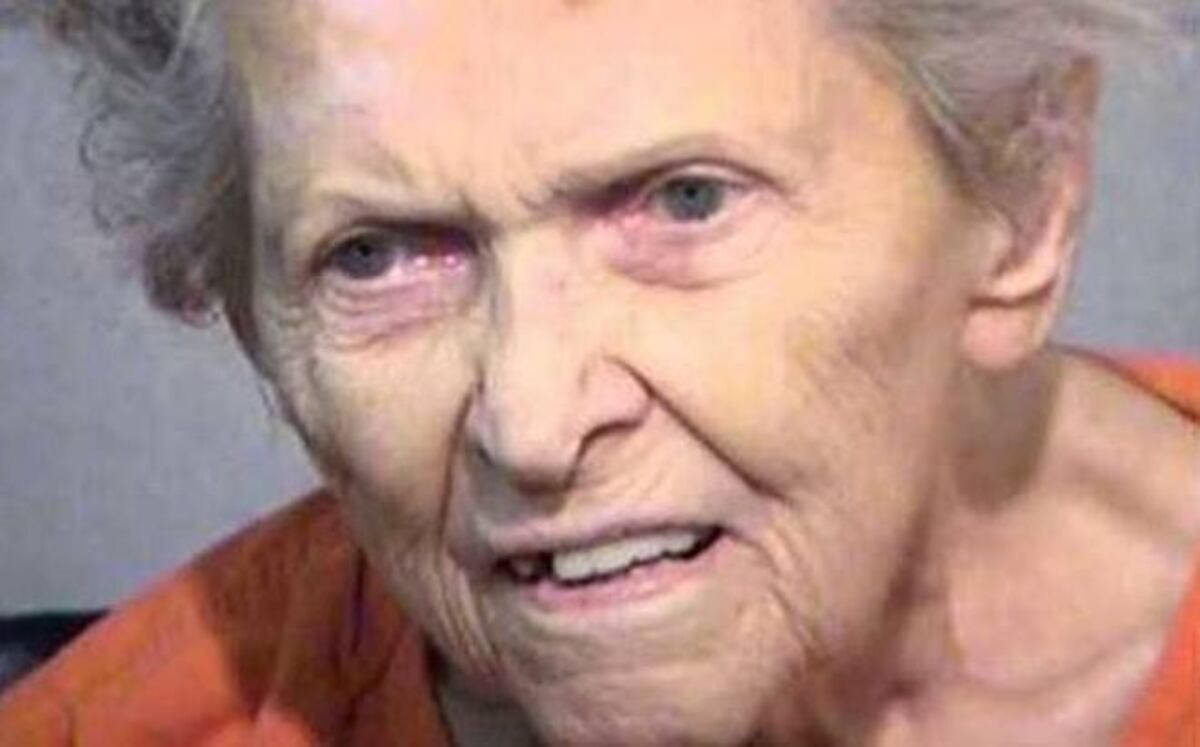 Una anciana mata a su hijo para salvarse de ingresar a un geriátrico