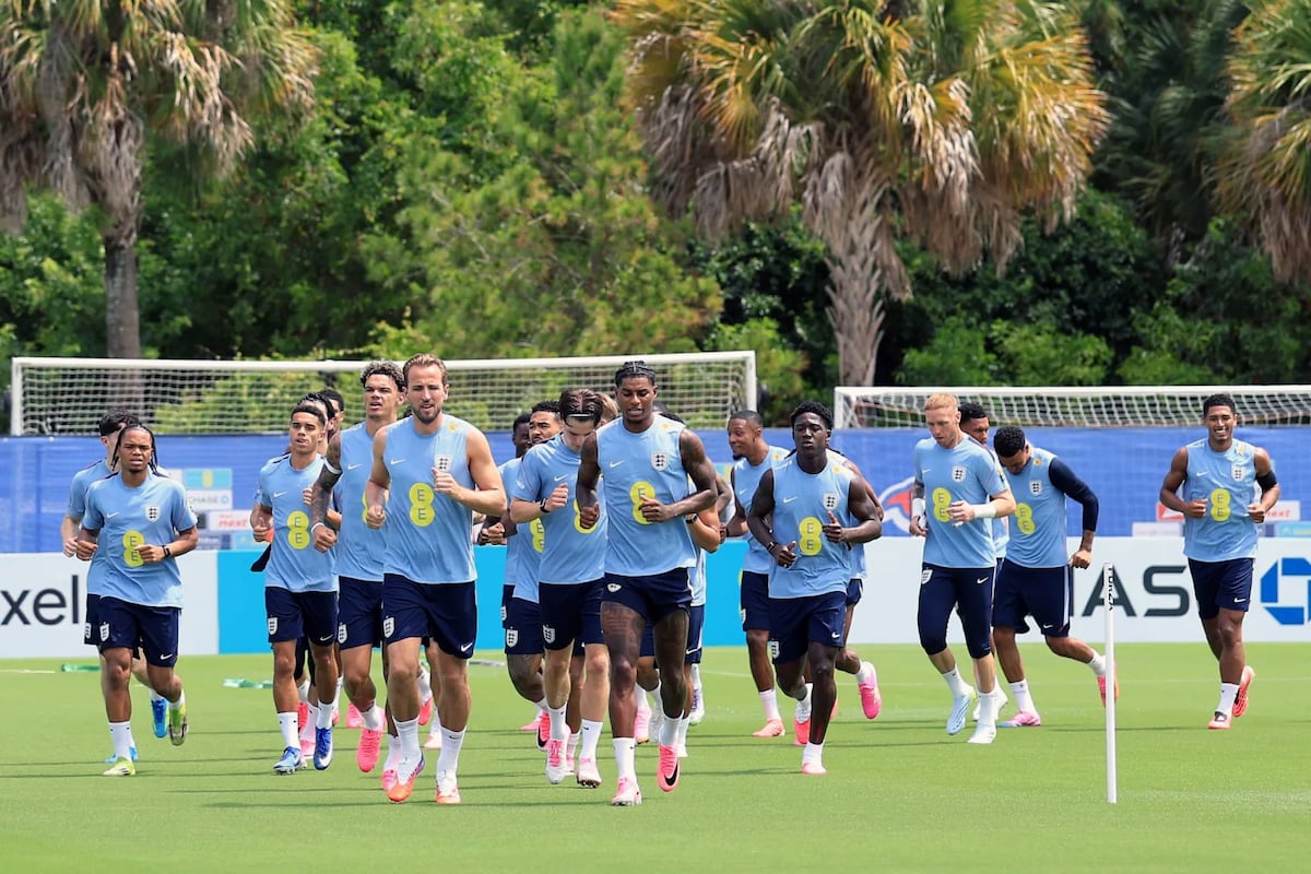 Inglaterra suda en Florida y ya mira de reojo a Panamá