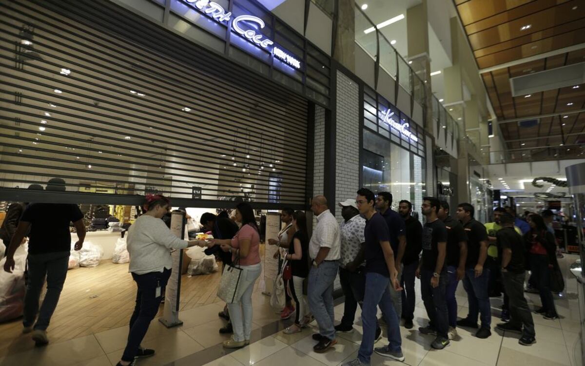 HAY QUE SABERLO: Malls tendrán horario especial durante el Black Weekend