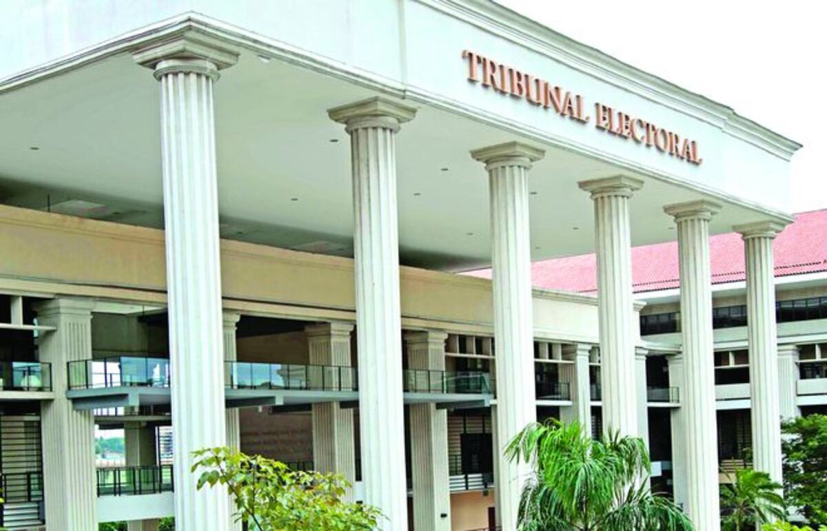 Antiético: Candidatos políticos denuncian cobros por entrevistas