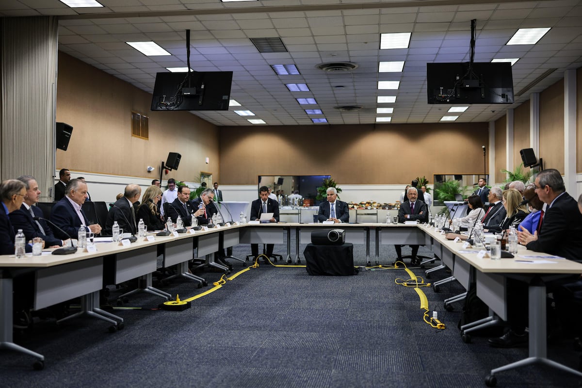 Más agua, más carga, más plata: viene una década de cambios para el Canal de Panamá