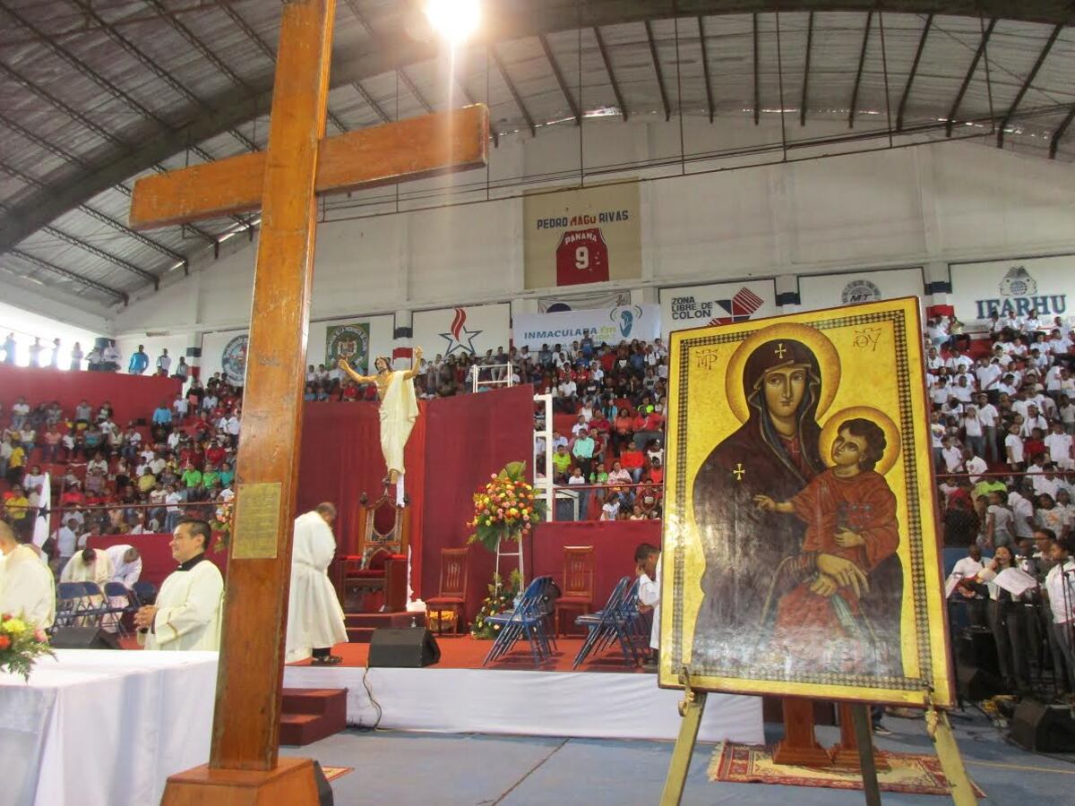 POR LA PAZ EN LA COSTA ATLÁNTICA. Llegan a Colón los símbolos de la JMJ  2019