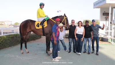 ¡El Sajón los dejó atras con dos cuerpos en el Hándicap Alonso Edward del Hipódromo Presidente Remón!