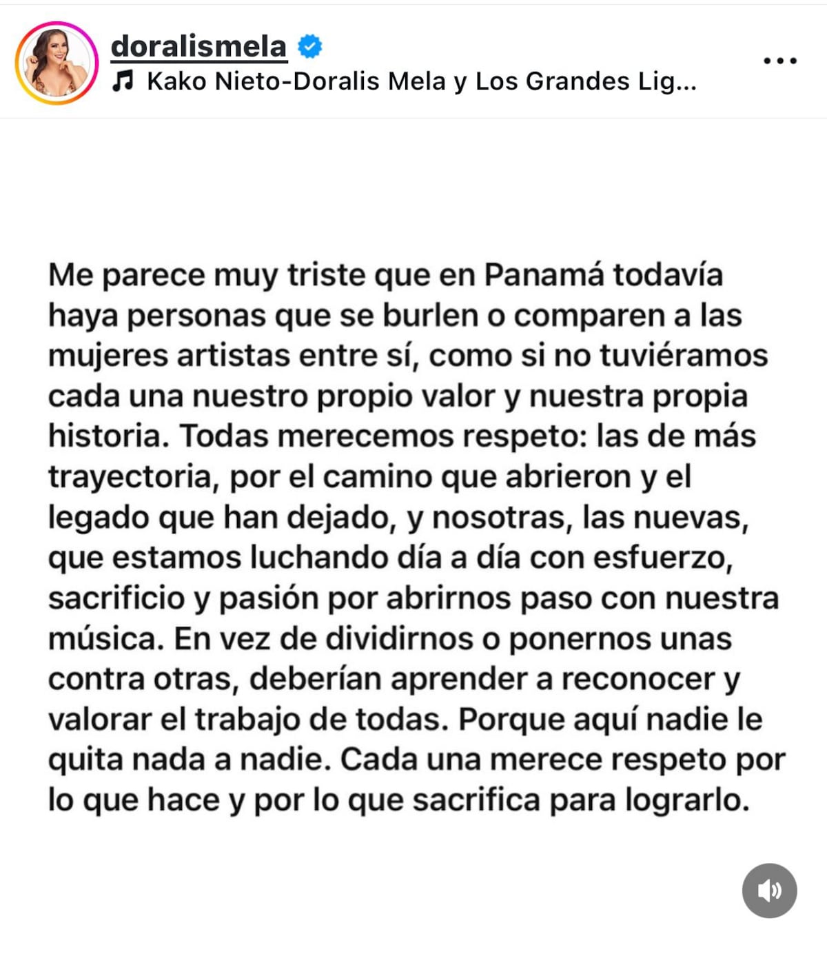 Le tiraron a Doralis... ¡y Sandra salió con la chancleta en mano para defenderla en redes!