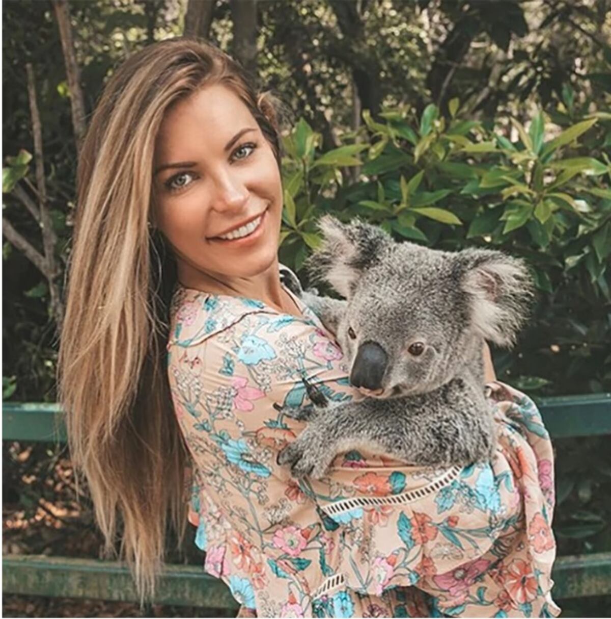 ¡WAO! No creerás el cambio radical de la viuda y conejita de Hugh Hefner