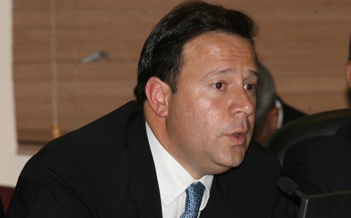 (LO ÚLTIMO) Varela hará cambios en su gabinete