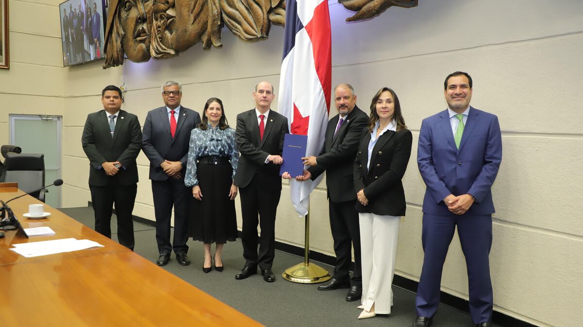 Presupuesto récord para 2026: Gobierno pone más plata para obras, menos para promesas vacías