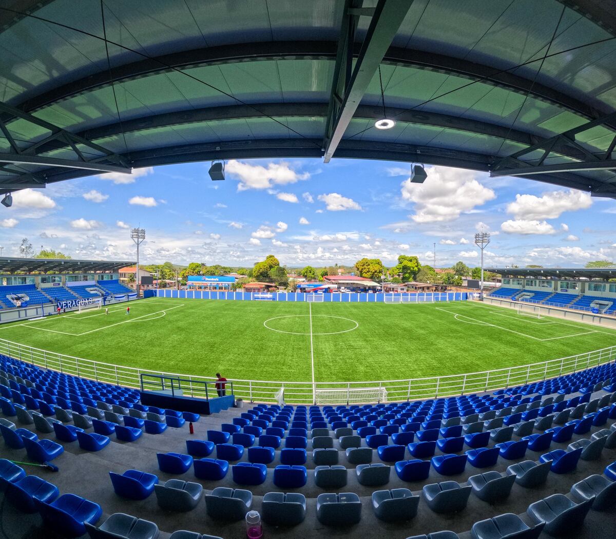 ¡Regresa el fútbol a Veraguas! Nuevo estadio Aristocles Toco Castillo abre sus puertas tras 94 meses