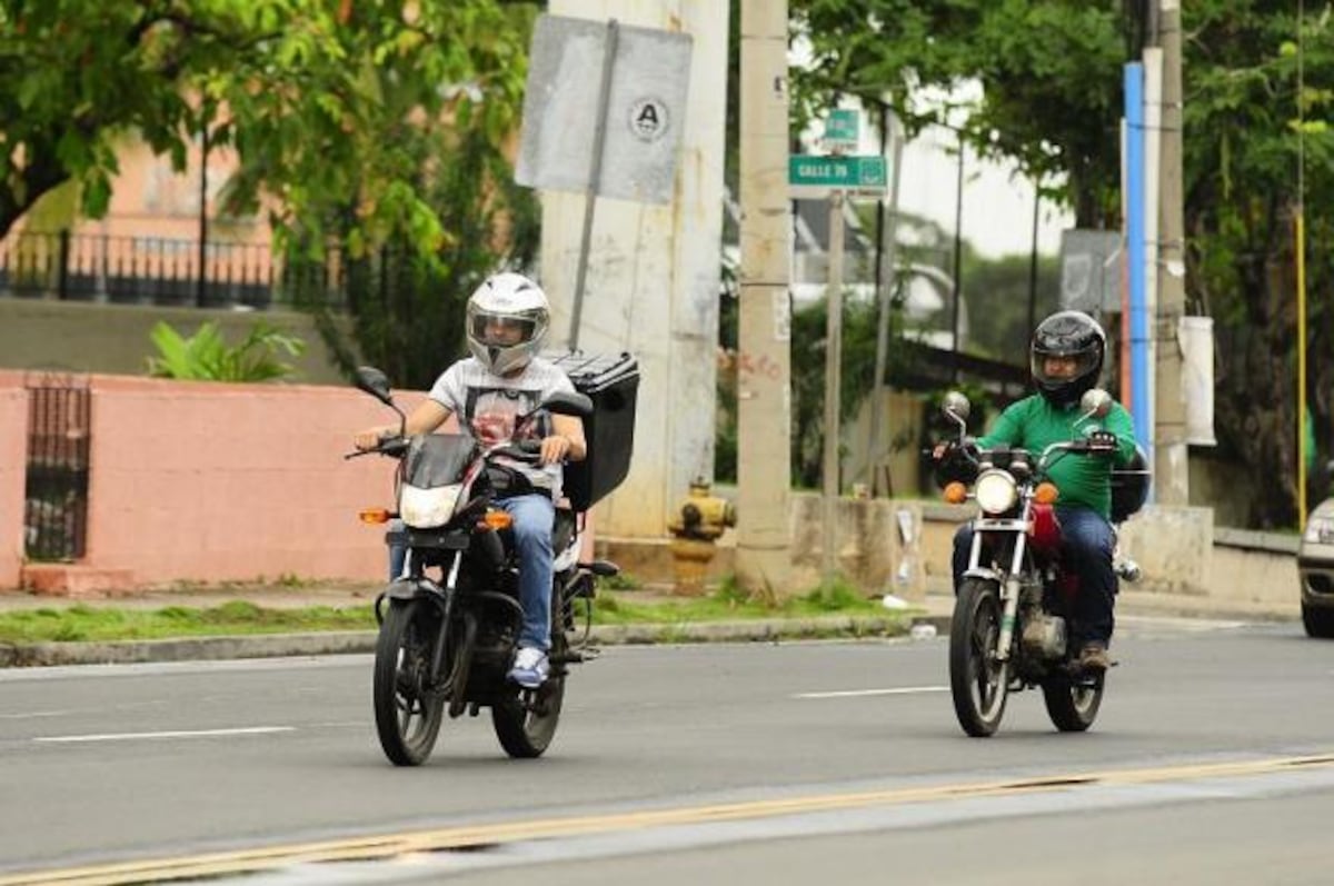 ¡Evite dolores de cabeza! ATTT pone en alerta a motociclistas